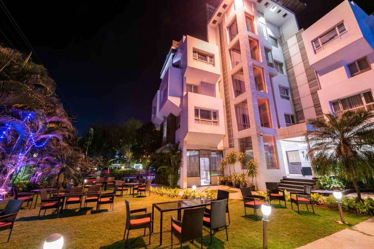 Click Hotel Nashik Luaran gambar